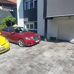 Berta - 302 Luxury - Free Private Secured Parking Tuzla