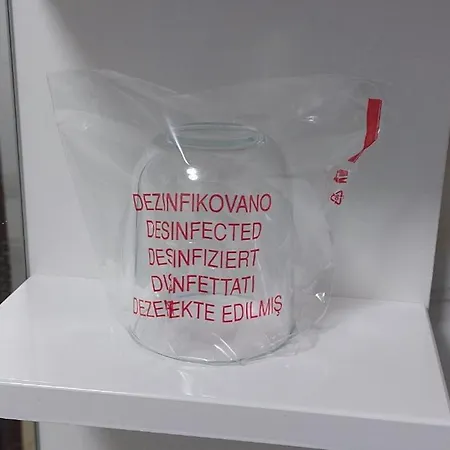 Апартаменты Berta - 302 Luxury - Free Private Secured Parking Тузла