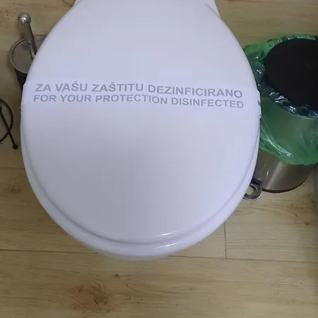 Apartment Berta - 302 Luxury - Free Private Secured Parking Tuzla