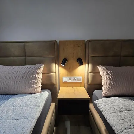 Berta - 101 Luxury - Free Private Secured Parking * Tuzla