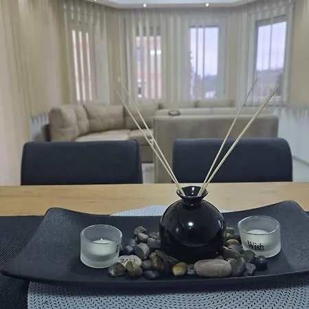 Berta - 302 Luxury - Free Private Secured Parking