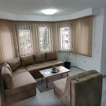 Berta - 302 Luxury - Free Private Secured Parking *