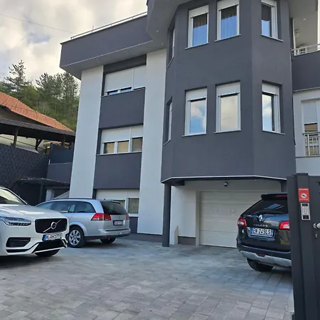Apartmán Berta - 302 Luxury - Free Private Secured Parking *